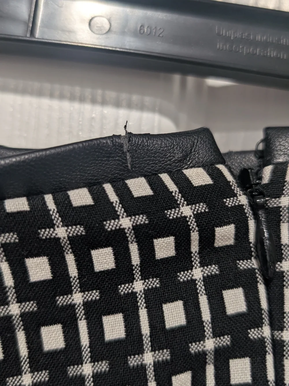 Express Pencil Skirt